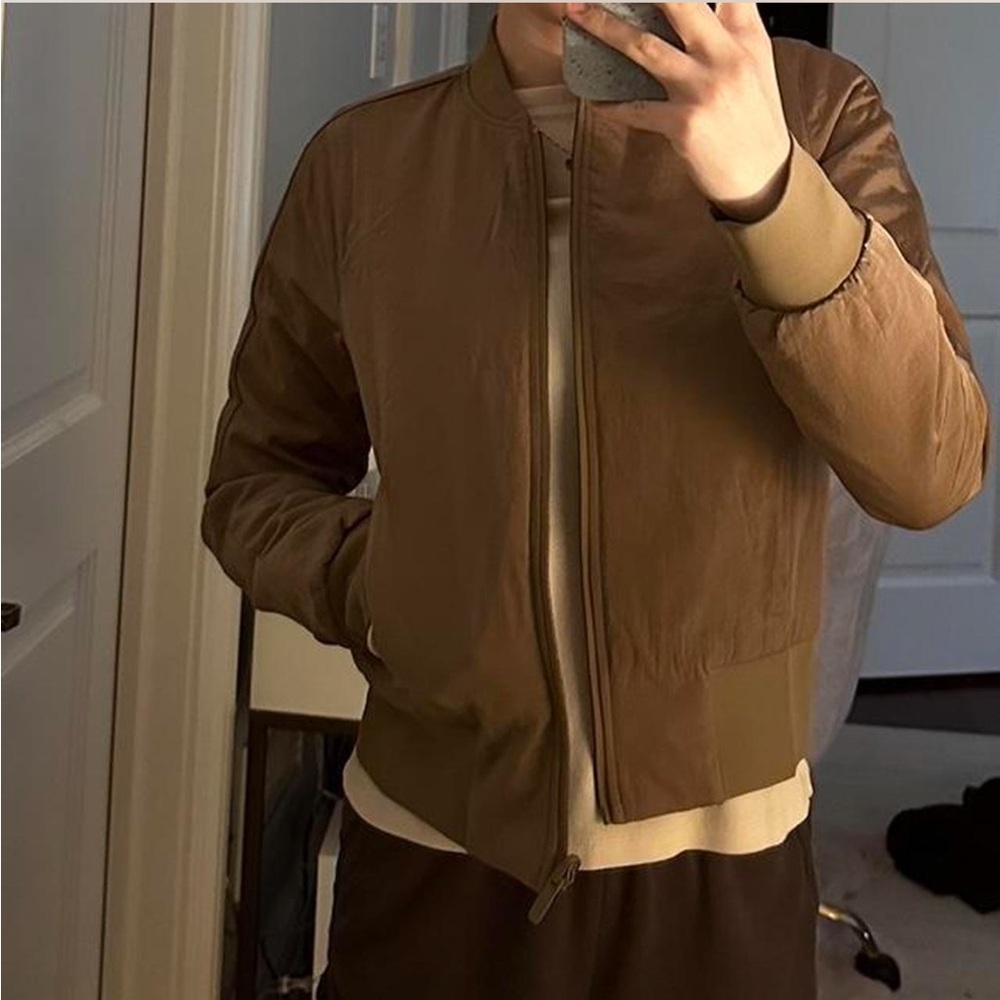 lululemon athletica Non-Stop Bomber *Reversible - Picture 5 of 8